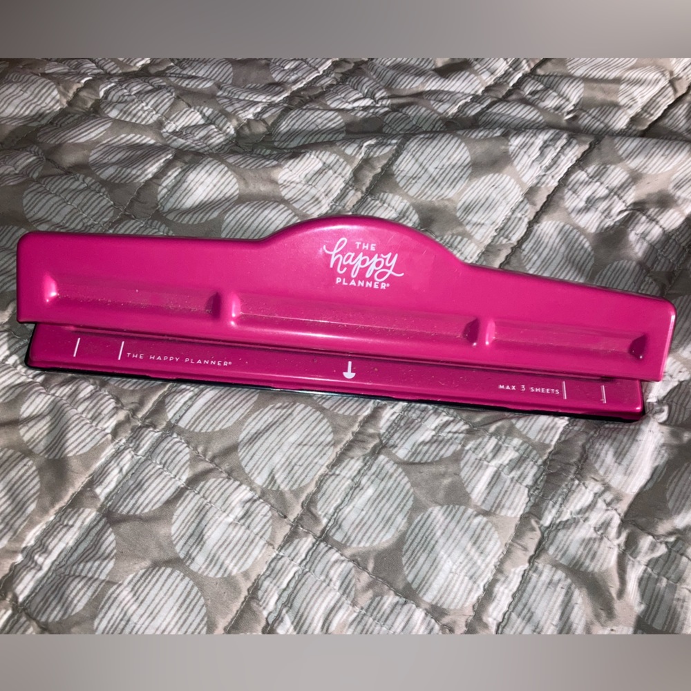 Happy Planner Big Hole Punch